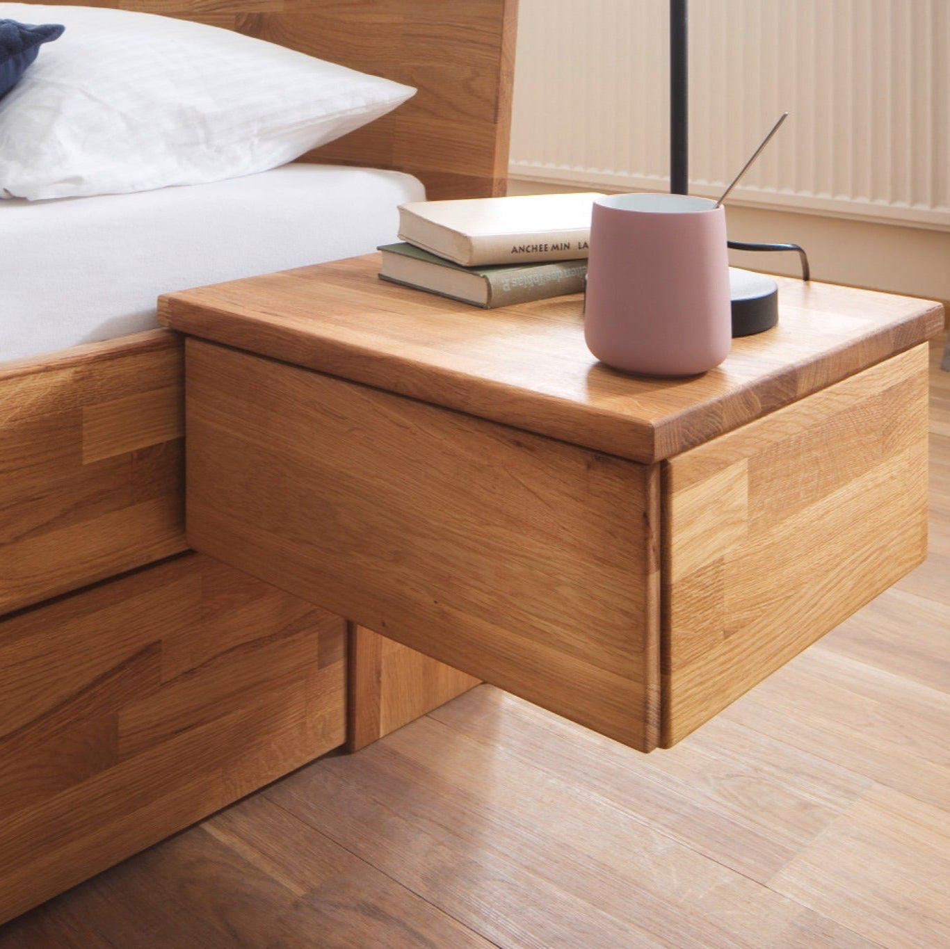 ERM Balmoral solid oak bed