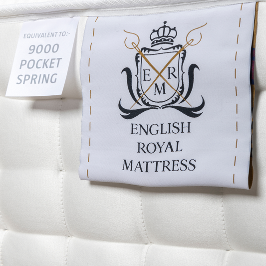 Label of an English royal mattress emphasizing its quality and craftsmanship, highlighting why un matelas anglais est le meilleur choix.